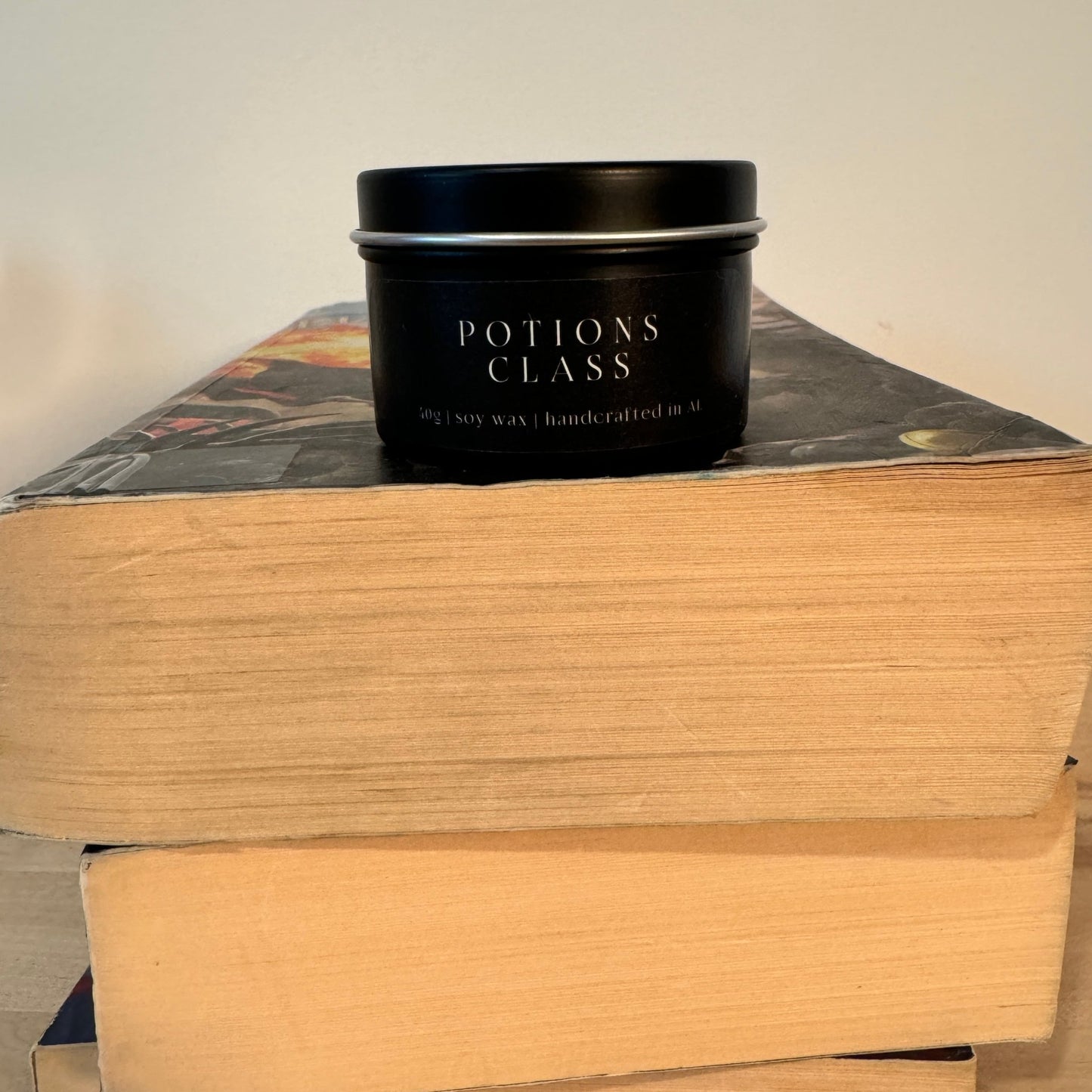 “Potions Class” small tin candle — a gift inspired by the wizarding world, perfect for Harry Potter fans and book lovers.